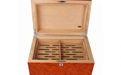 Humidor - braun und abgerundet, spanischer Zeder, für 80 Zigarren