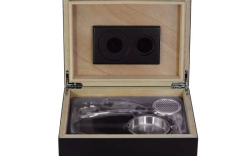 Humidor mit GeschenkSet - schwarz, spanischer Zeder, für 30 Zigarren - Achenty!