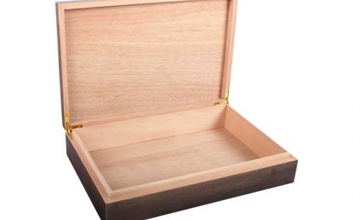 Humidor - spanischer Zeder, für 30 Zigarren - antikes Design