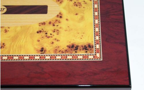 Humidor - braun, spanischer Zeder, für 30 Zigarren, Befeuchter und Hygrometer - braun lackiert, Zigarren-dekor