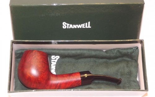 Stanwell Pfeife Silke Brun 233 Brown Matt