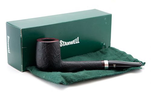 Stanwell Pfeife Specialty 220 Black Sand