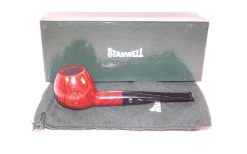 Stanwell Pfeife Featherweight 302 Brown Polish