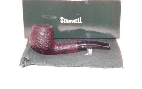 Stanwell Pfeife De Luxe 233 Black Sand