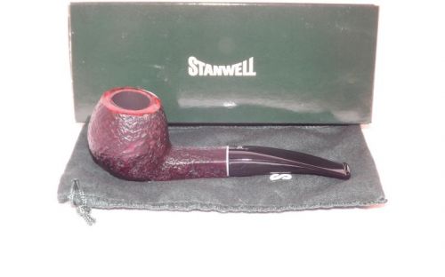 Stanwell Pfeife Relief 182 Black Sand