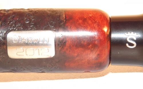 Stanwell Jahrespfeife 2012 Black Sand Smooth Top