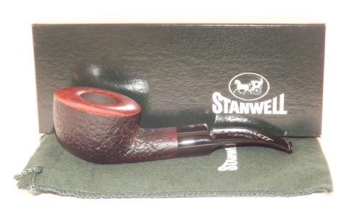 Stanwell Pfeife Hand Made 95 Black Sand