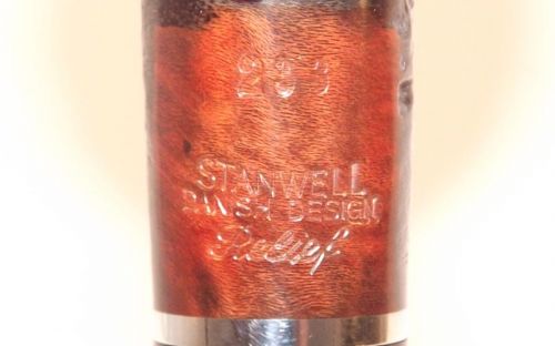 Stanwell Pfeife Relief 233 Black Sand