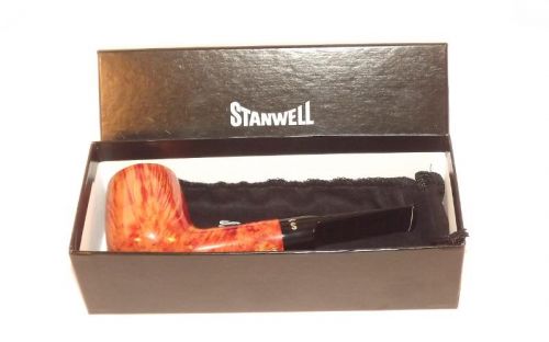 Stanwell Pfeife Flame Grain 13