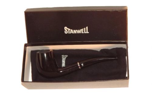 Stanwell Pfeife Black Diamond 139