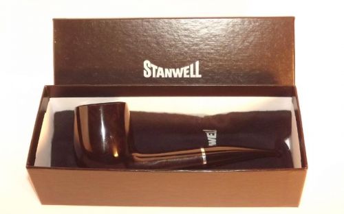 Stanwell Pfeife Black Diamond 234