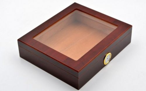 Humidor - Bordeauxrot, Glasdeckel, spanischer Zeder, für 30 Zigarren