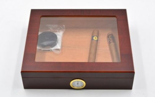 Humidor - Bordeauxrot, Glasdeckel, spanischer Zeder, für 30 Zigarren