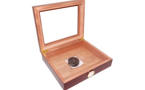 Humidor - Bordeauxrot, Glasdeckel, spanischer Zeder, für 30 Zigarren