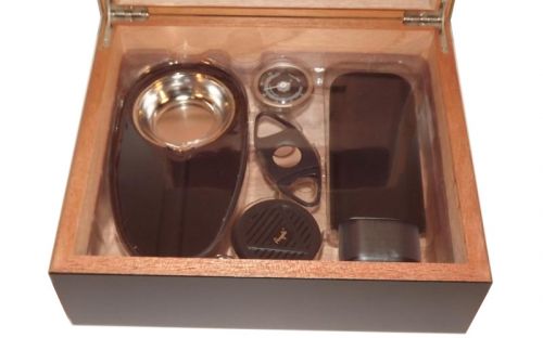 Humidor Set - 26x22x11cm