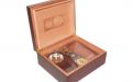 Humidor mit GeschenkSet - Bordeauxrot, spanischer Zeder, für 40 Zigarren